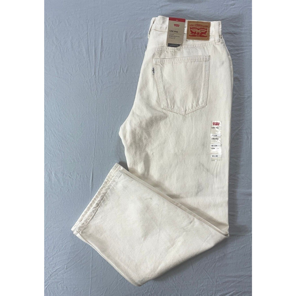 Levi's Low Pro Straight 100% Cotton Denim Jeans. Ivory, Women's Size 32. NWT!!